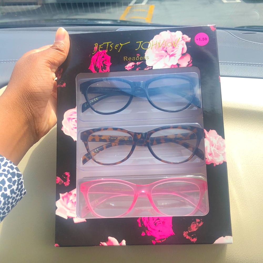 Betsey Johnson set of readers/glasses 1.50